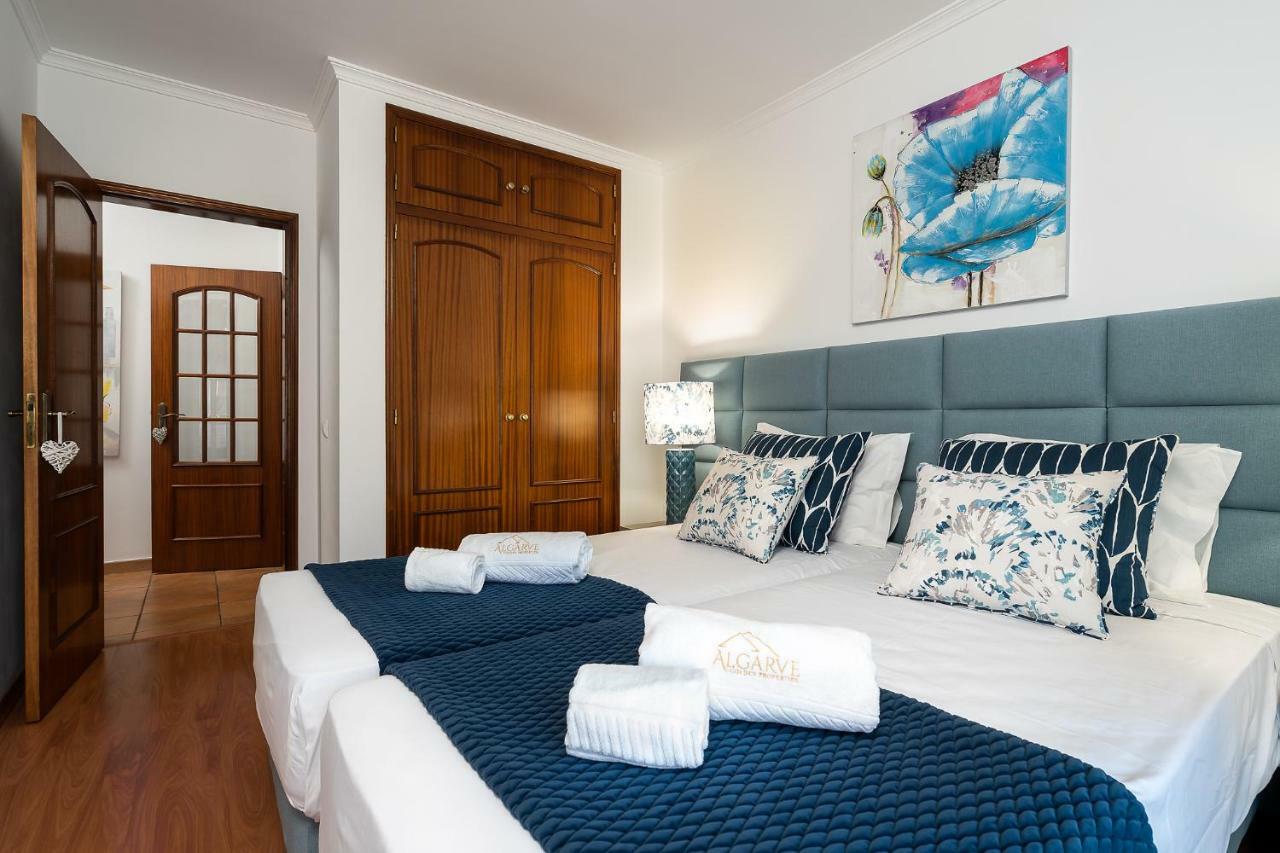 Sea La Vie Beach & Golf Apartment Lagos Bagian luar foto